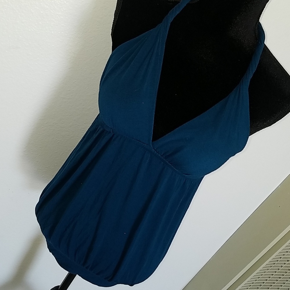 💚5 for $25💚 Blue halter top